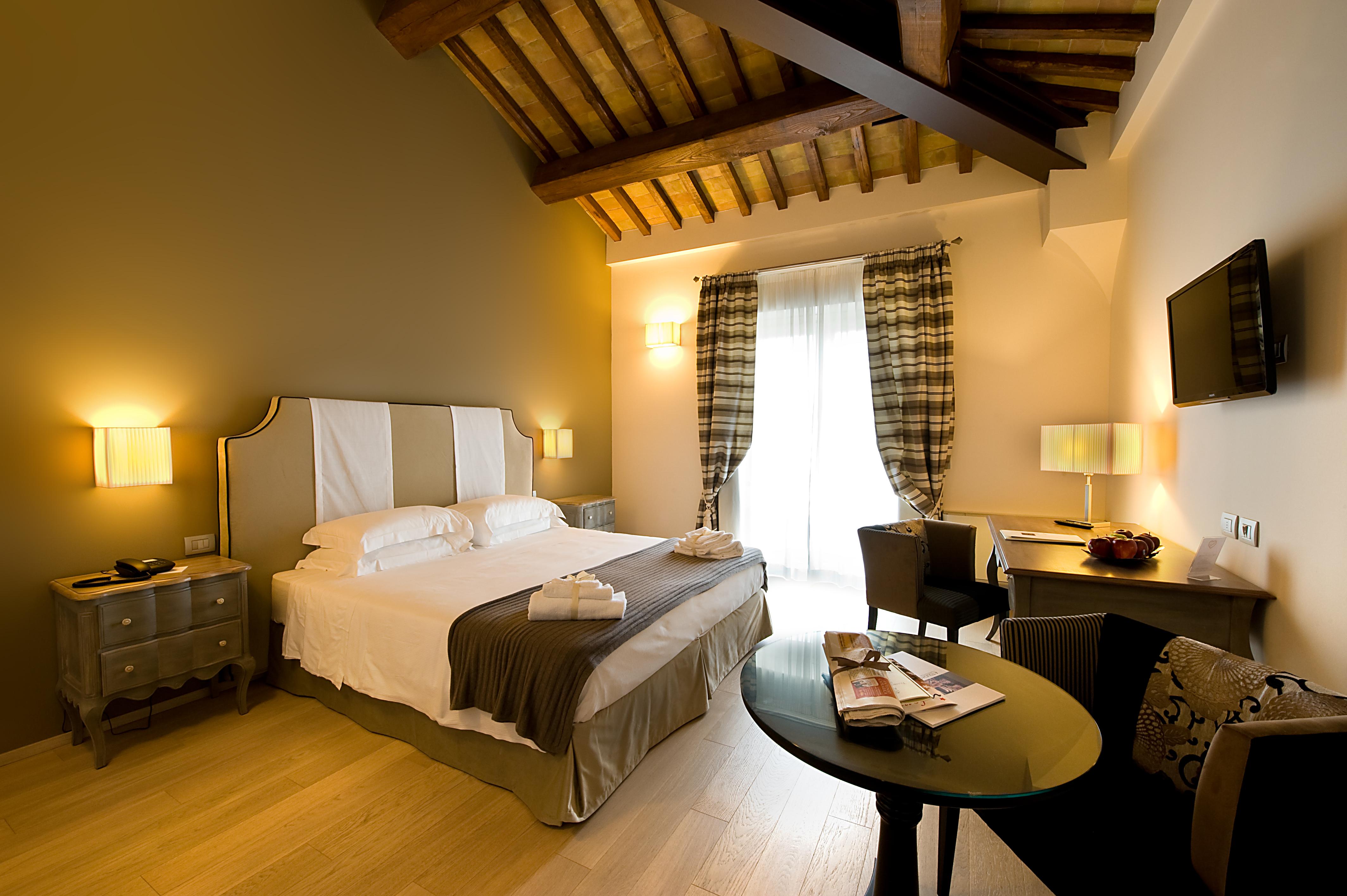 Deluxe Double or Twin Room