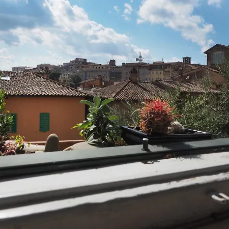 Azzi B&B Comfortably, In The Quietness Of The Perugia Historical Centre-3