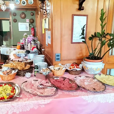 Grifone Hotel Ristorante-3