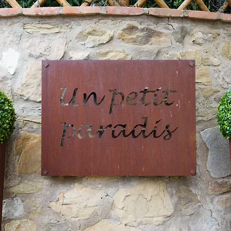Un Petit Paradis-3