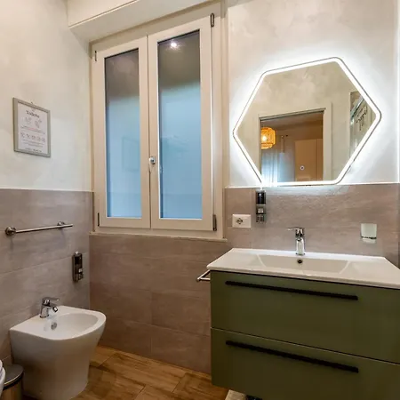 MARCANTONIO ROOM Ampia camera con bagno privato e self check in-3